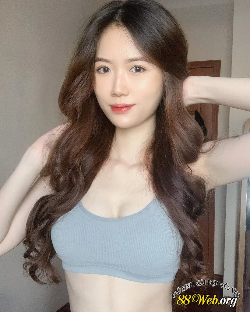 hot girl nguyen lan nhi sexy nong bong quyen ru 5